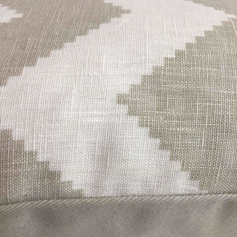 Kravet Jonathan Adler Limitless Pebble Beige Cream Chevron Stripe Pillow Cover Apps Save Products/Kravet Jonathan Adler Limitless Pebble Beige Cream Chevron Stripe Pillow Cover by Aloriam