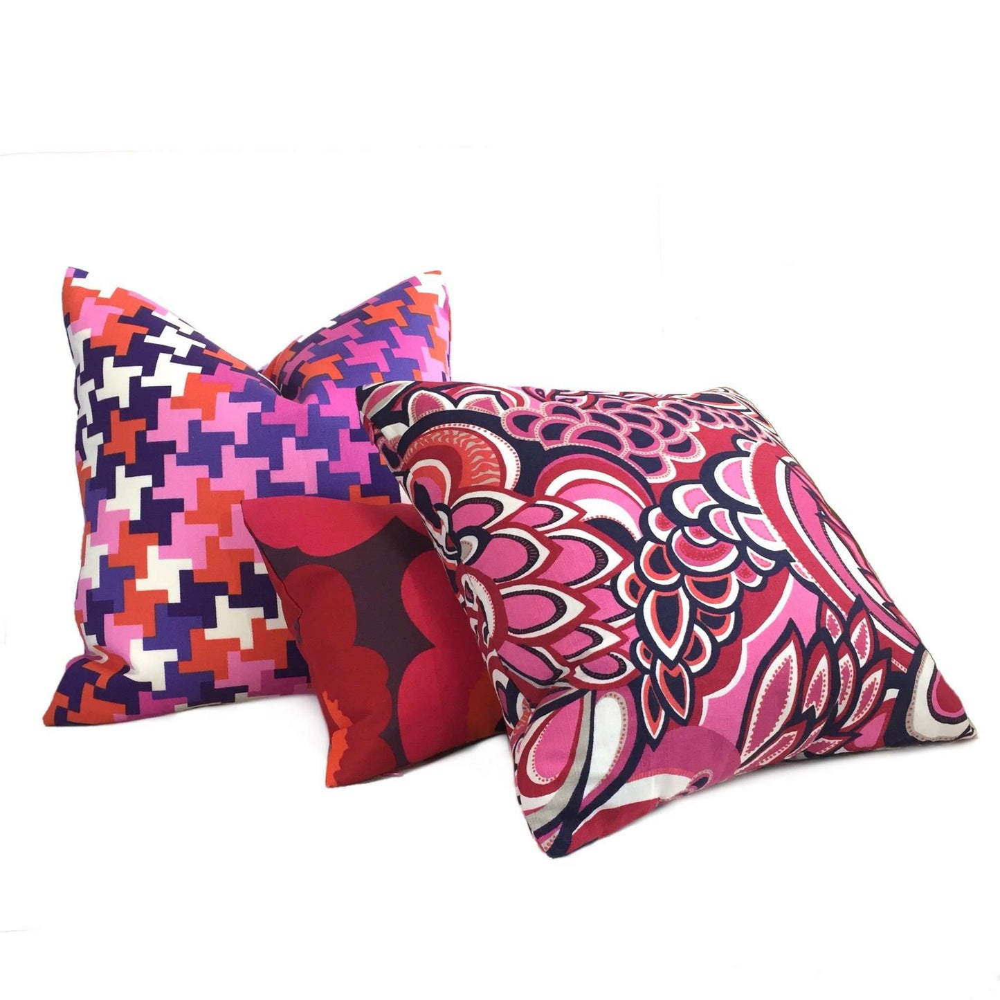 Trina Turk Schumacher Jax Modern Houndstooth Pink Purple Red Indoor Outdoor Pillow Cover Cushion Pillow Case Euro Sham 16x16 18x18 20x20 22x22 24x24 26x26 28x28 Lumbar Pillow 12x18 12x20 12x24 14x20 16x26 by Aloriam