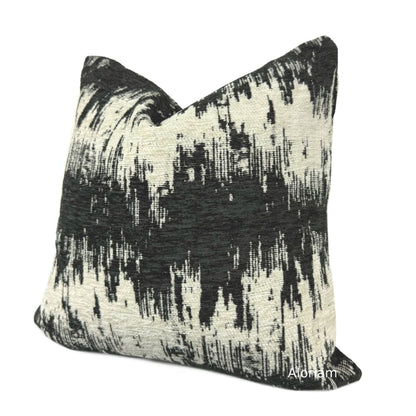 Ziggy Black Cream Jagged Stripes Chenille Pillow Cover - Aloriam