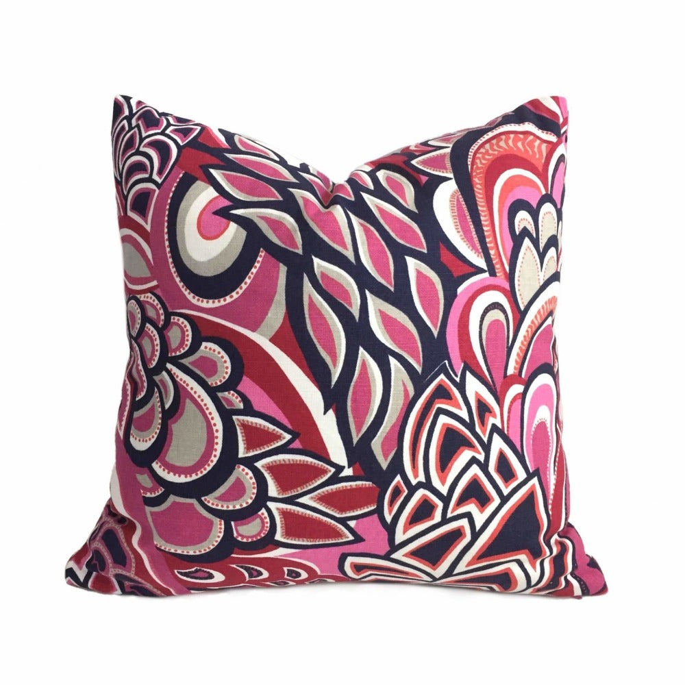 Eileen Boyd Showgirl Retro Mod Pink Floral Pillow Cover – Aloriam