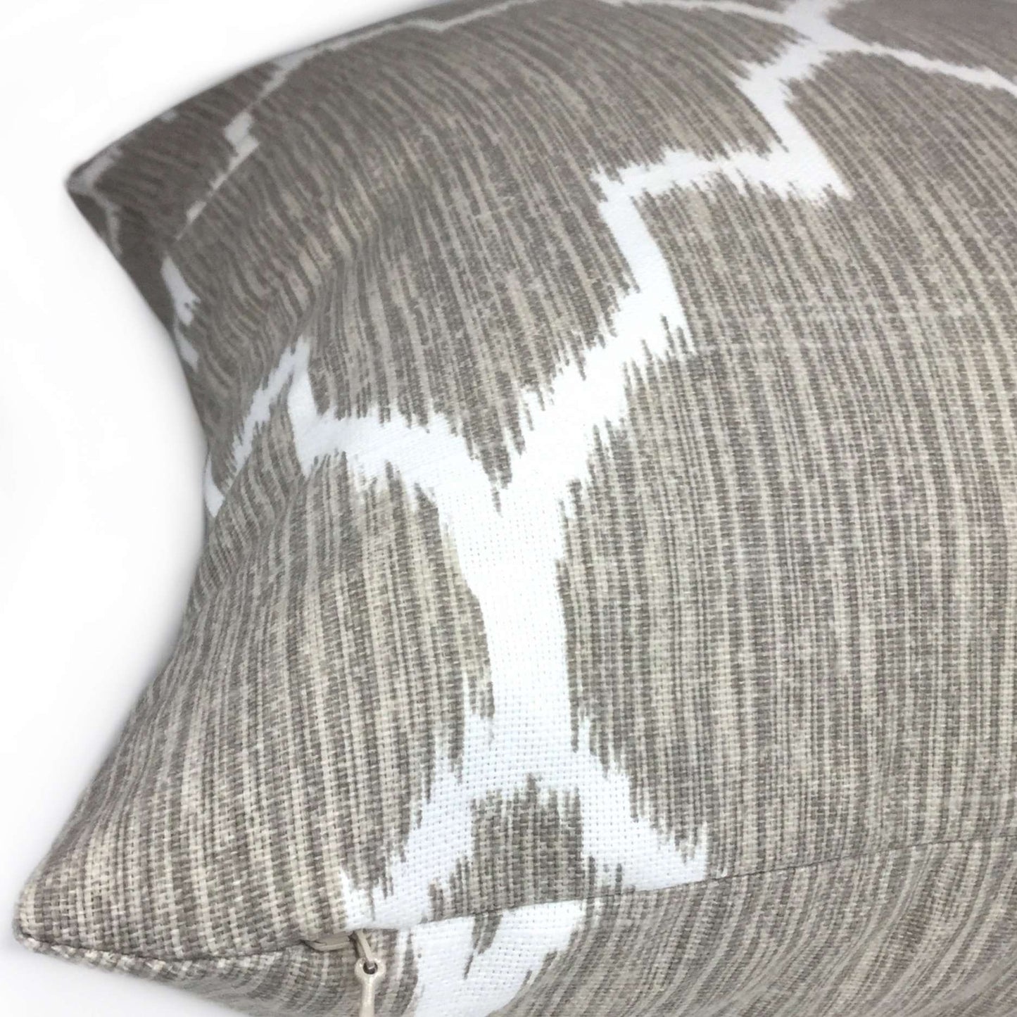 Lacefield Designs Monaco Moroccan Tile Geometric Pillow Case 20x20